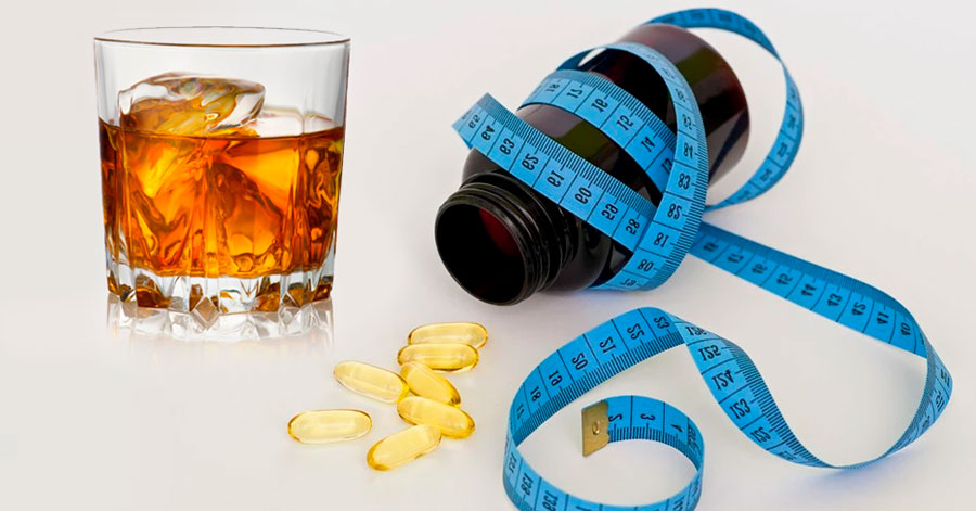 Es seguro mezclar pastillas para adelgazar y alcohol